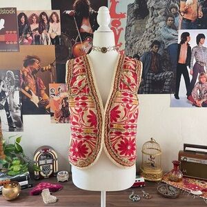 Maison Hotel embroidered vest